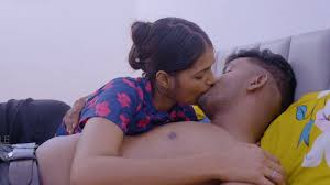 Room Couple | Uncut